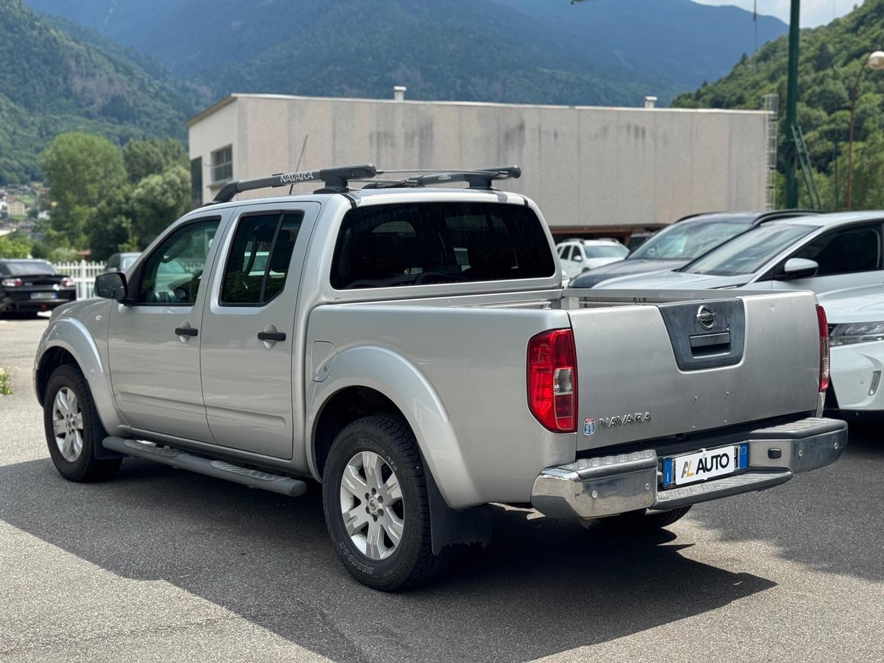 Nissan Navara 2.5 dCi 4 porte Double Cab SE