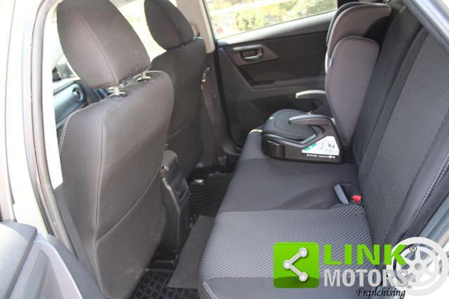 TOYOTA Auris 1.4 D-4D Active