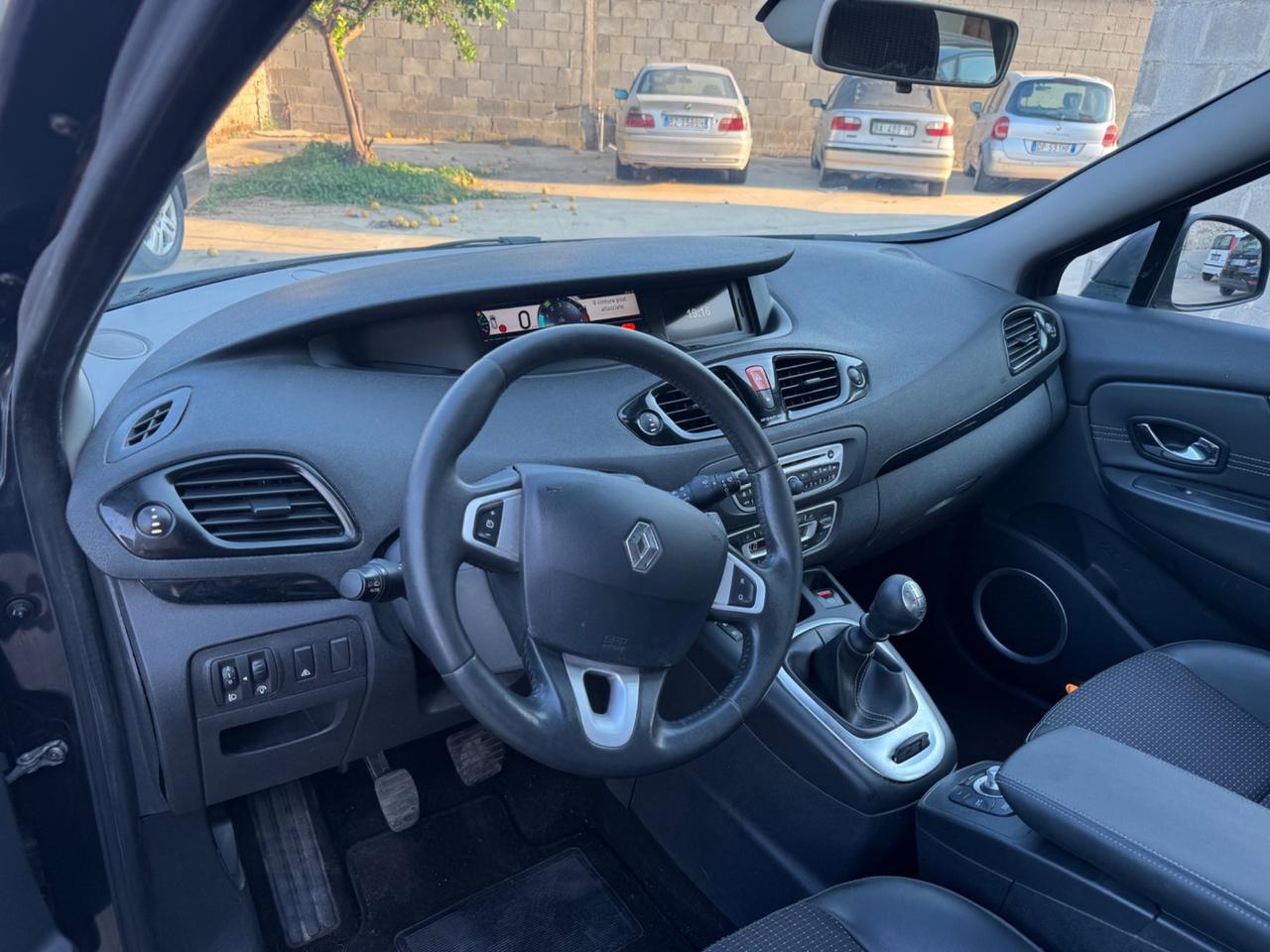 Renault Scenic Scénic X-Mod 1.5 dCi 110CV Luxe