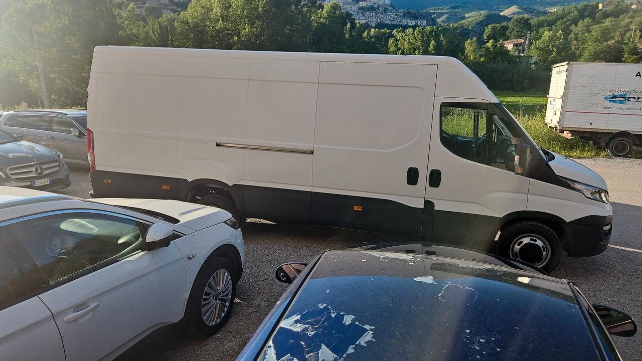 Iveco Daily 35C16SV BTor 2.3HPT PM-TN-RG Furgone
