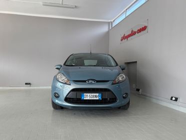 Ford Fiesta 1.4 5 porte Bz.- GPL Titanium NEOPATENTATI