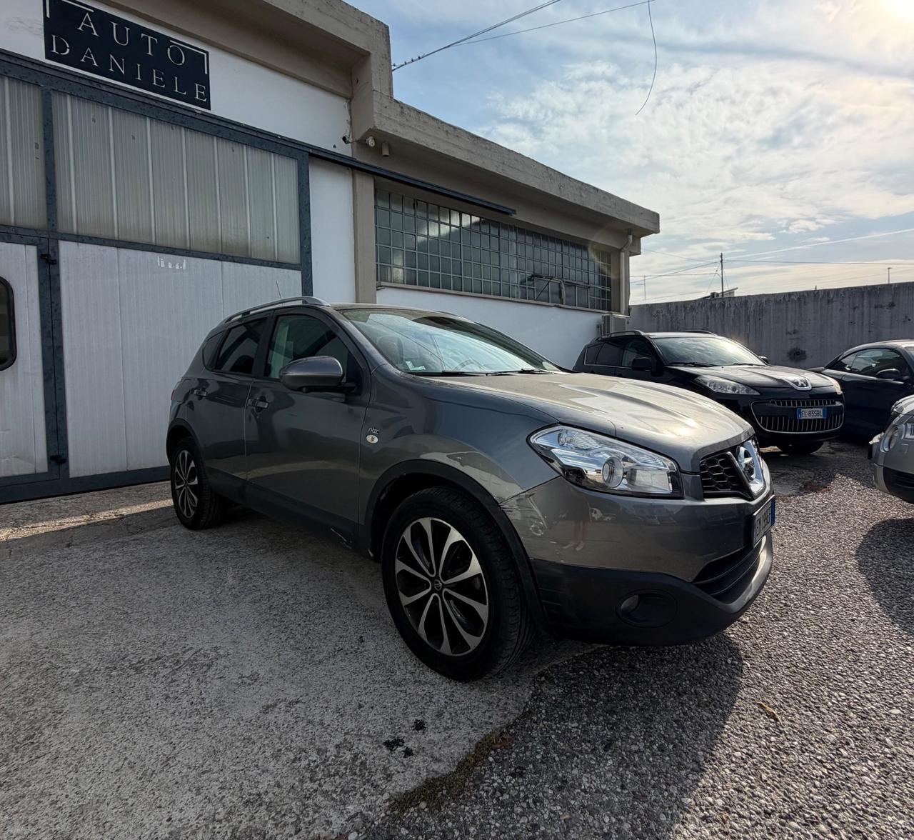 Nissan Qashqai 2.0 dCi DPF 4WD aut. Acenta