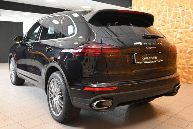 PORSCHE Cayenne 3.0TDI V6TIP.TET.20"PASM NAVI TEL CRUISE SED.TURBO