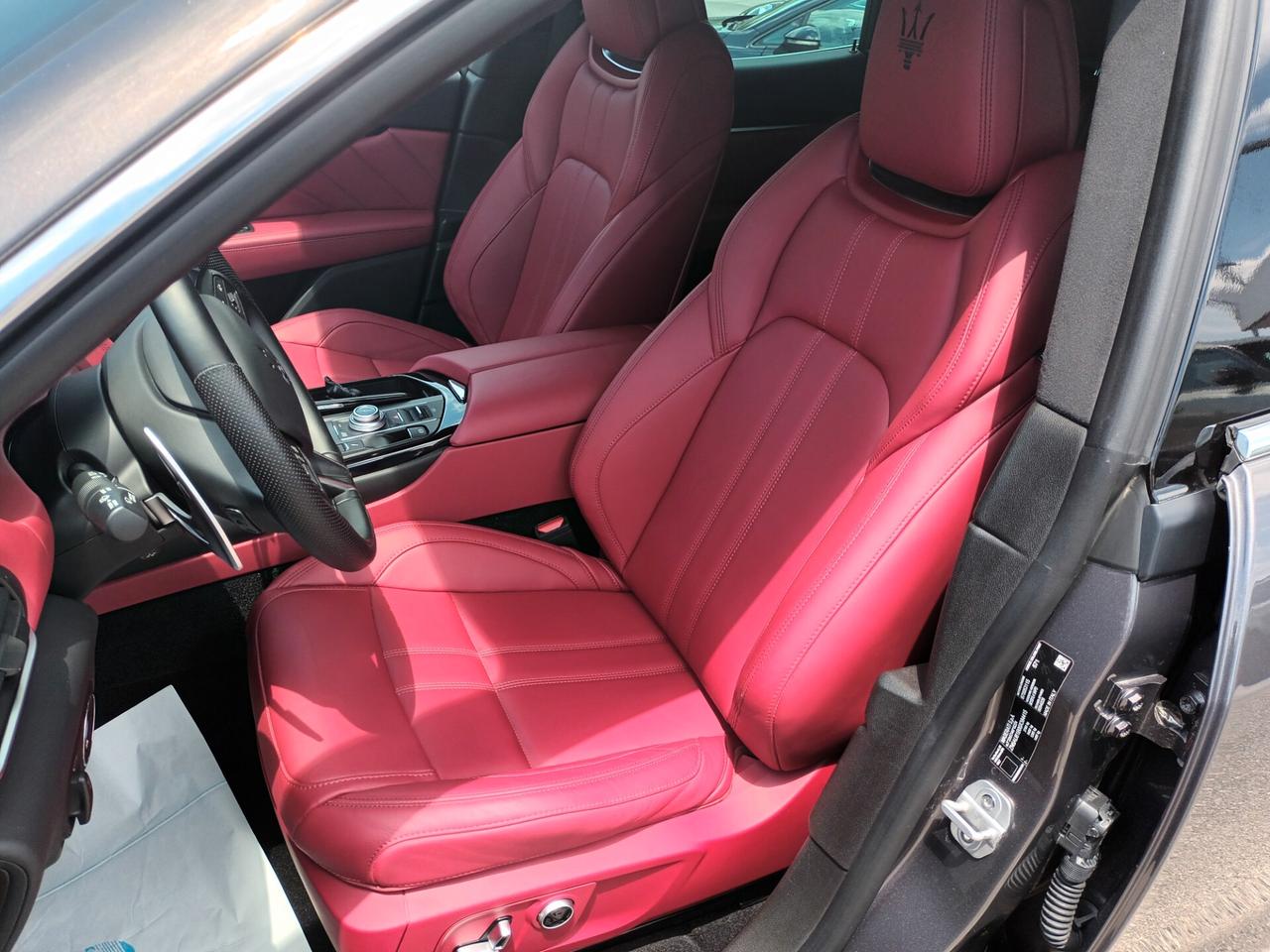 Maserati Levante IBRIDA 2.0 GT ESCLUSIVA OFFERTA