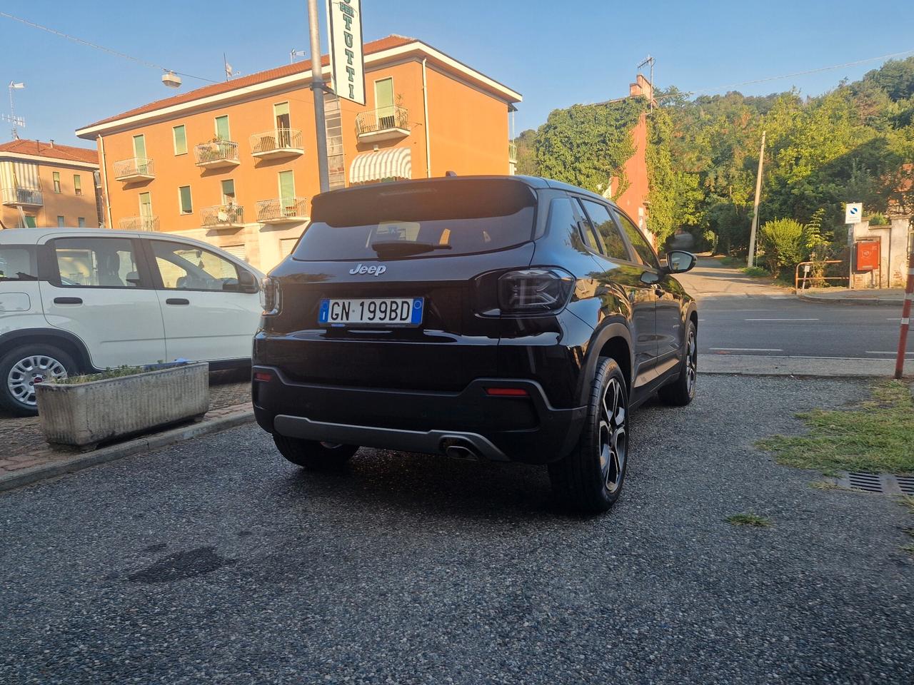 Jeep Avenger 1.2 100CV "48.300 km", Navi, Carplay, Telecamera