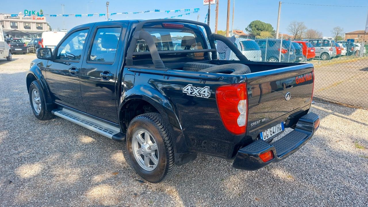 Great Wall Motor Steed 2.4 Ecodual 4WD Premium PASSO CORTO