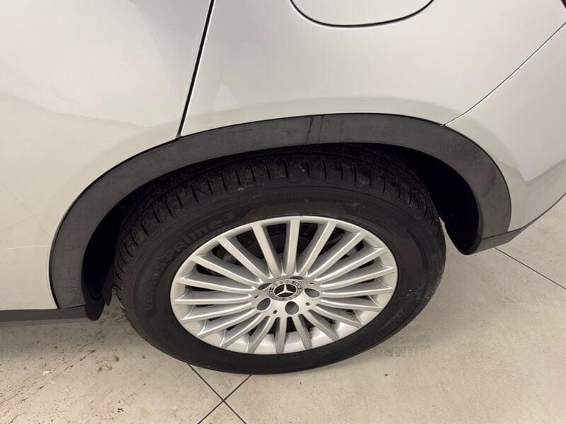 Mercedes-Benz GLA 180 d Automatic Business