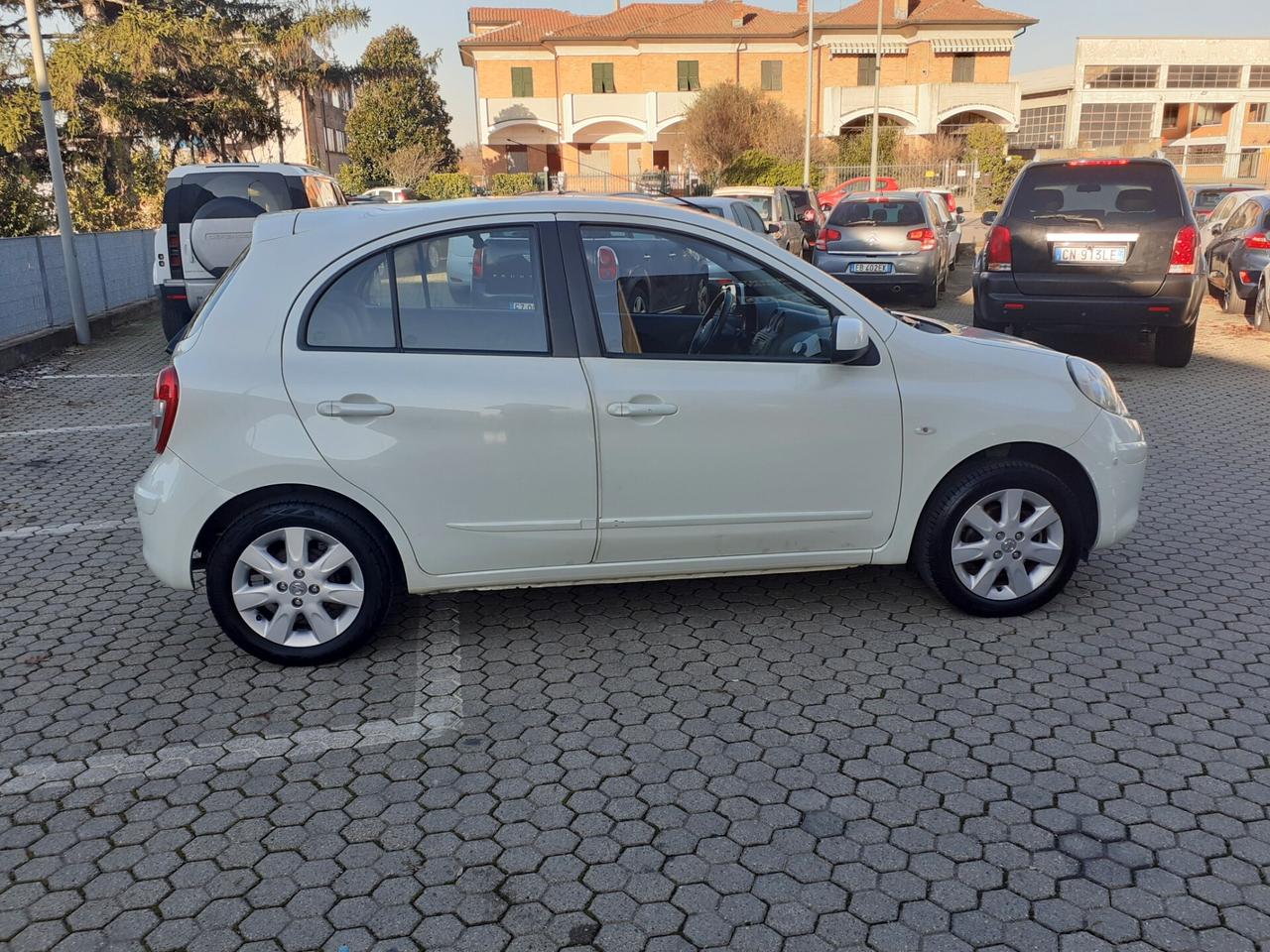 Nissan Micra 1.2 12V 5 porte Tekna