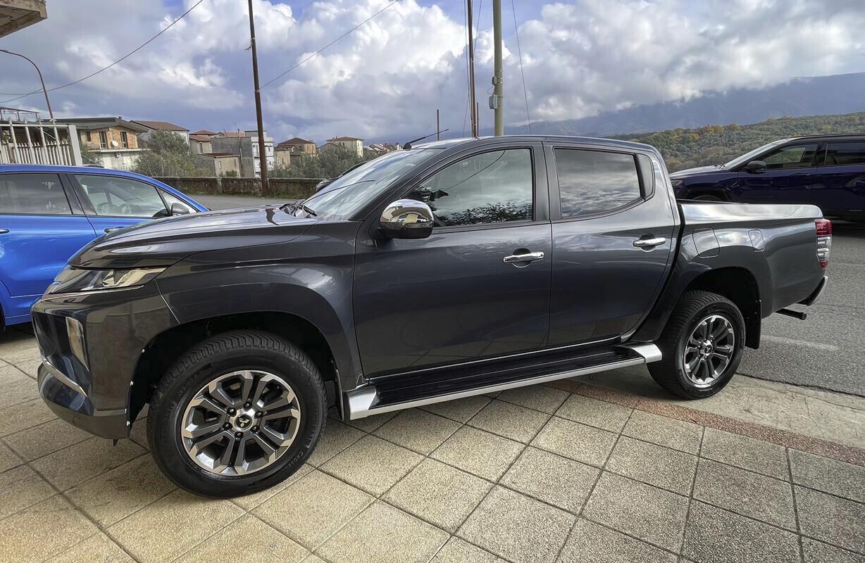 Mitsubishi L200 2.3 D 150cv Double Cab 4x4 Super Select Intense