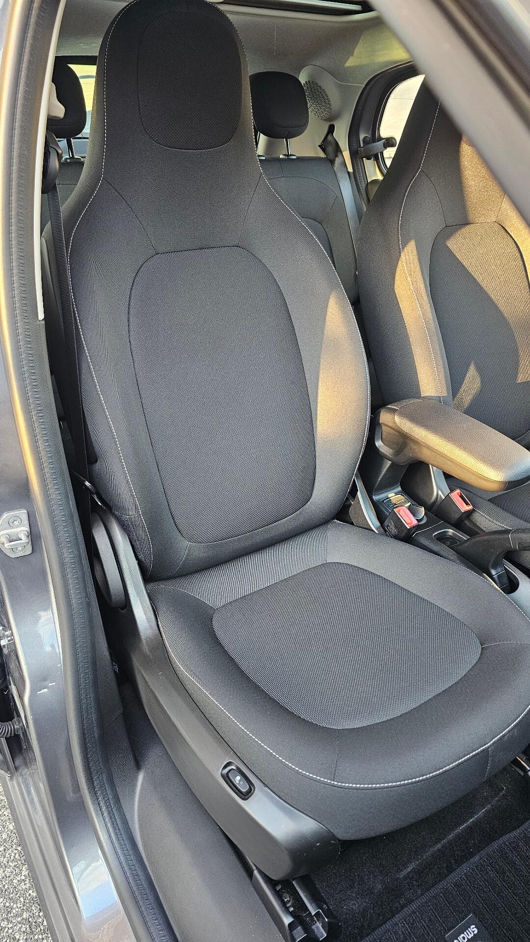 Smart ForFour 90 0.9 Turbo twinamic Passion UNIPRO NAV ANDROID TAGL UFF LED