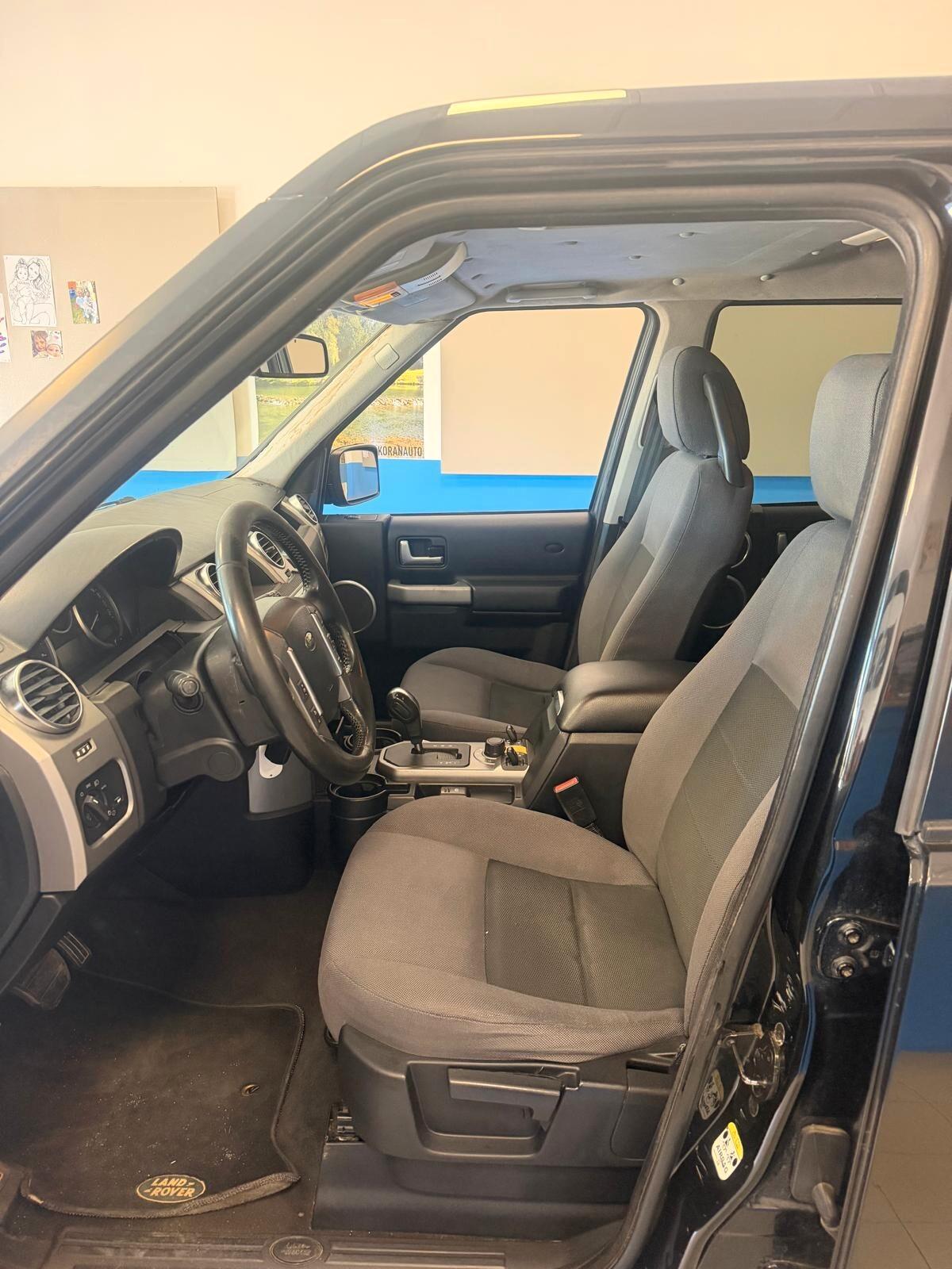 Land Rover Discovery 3 2.7 TDV6 HSE