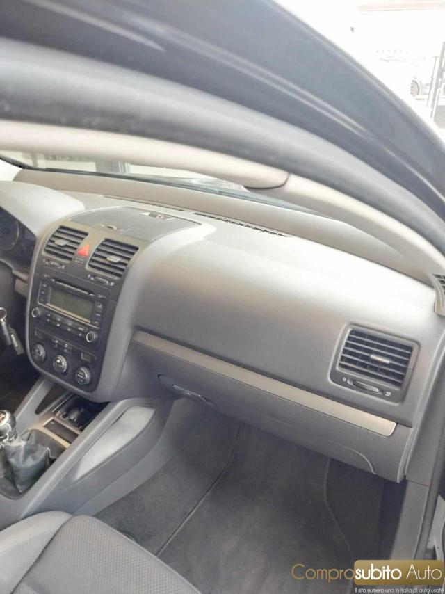 VOLKSWAGEN Golf 2.0 16V TDI 5p. Sportline