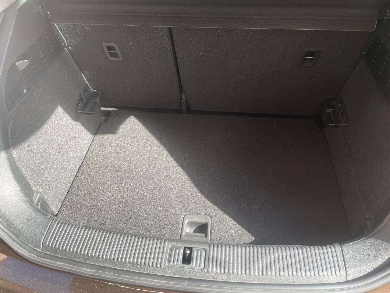 Audi A1 1.6 TDI S tronic line edition plus
