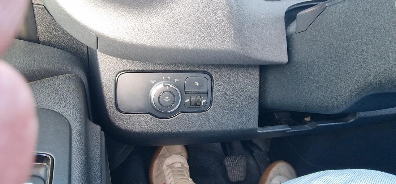 Mercedes Benz Sprinter passo medio tetto alto 150 cv trazione posteriore