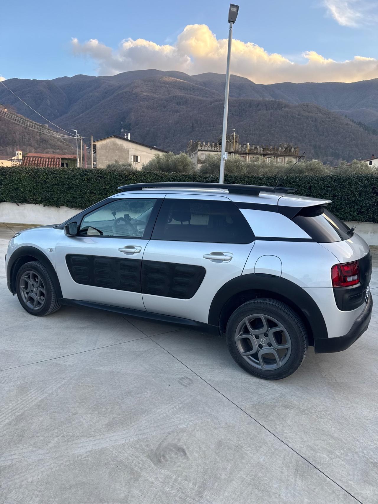 Citroen C4 Cactus 1.6 100Cv