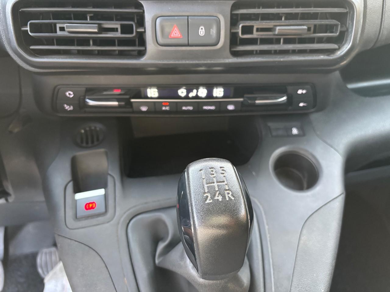 Peugeot Partner BlueHDi 130 EAT8 S&S PL Furgone Premium
