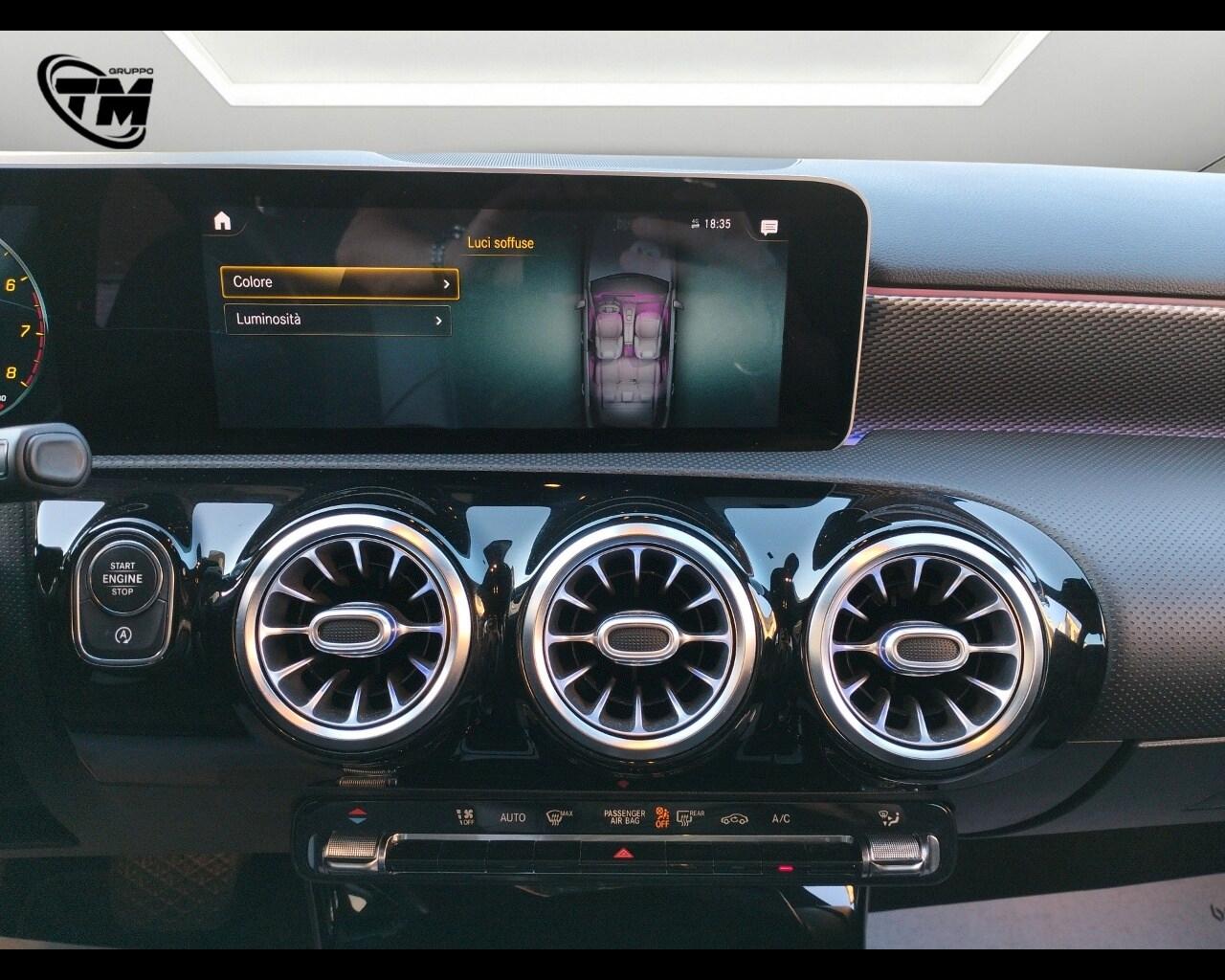 MERCEDES Classe A (V177) A 180 Automatic Bu...