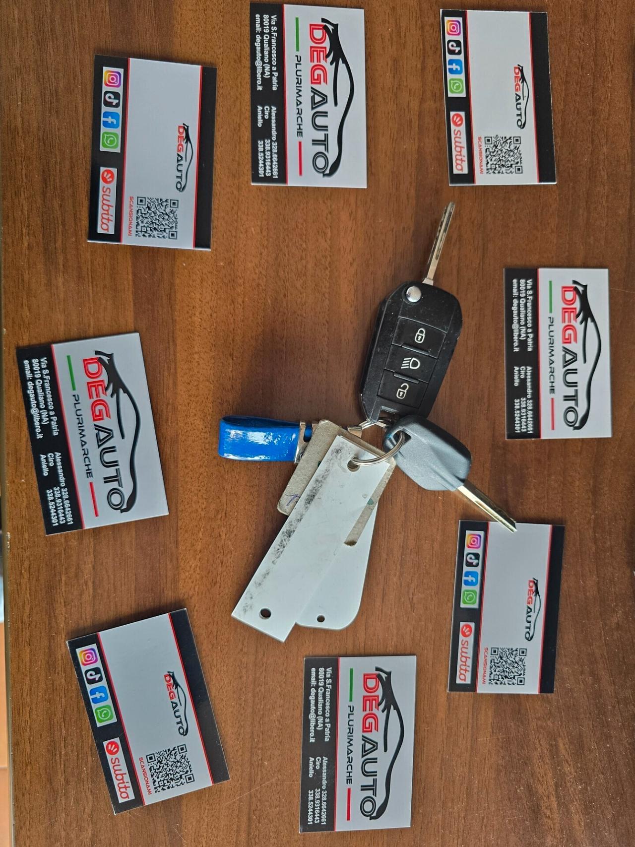 Peugeot 2008 BlueHDi 100cv Allure