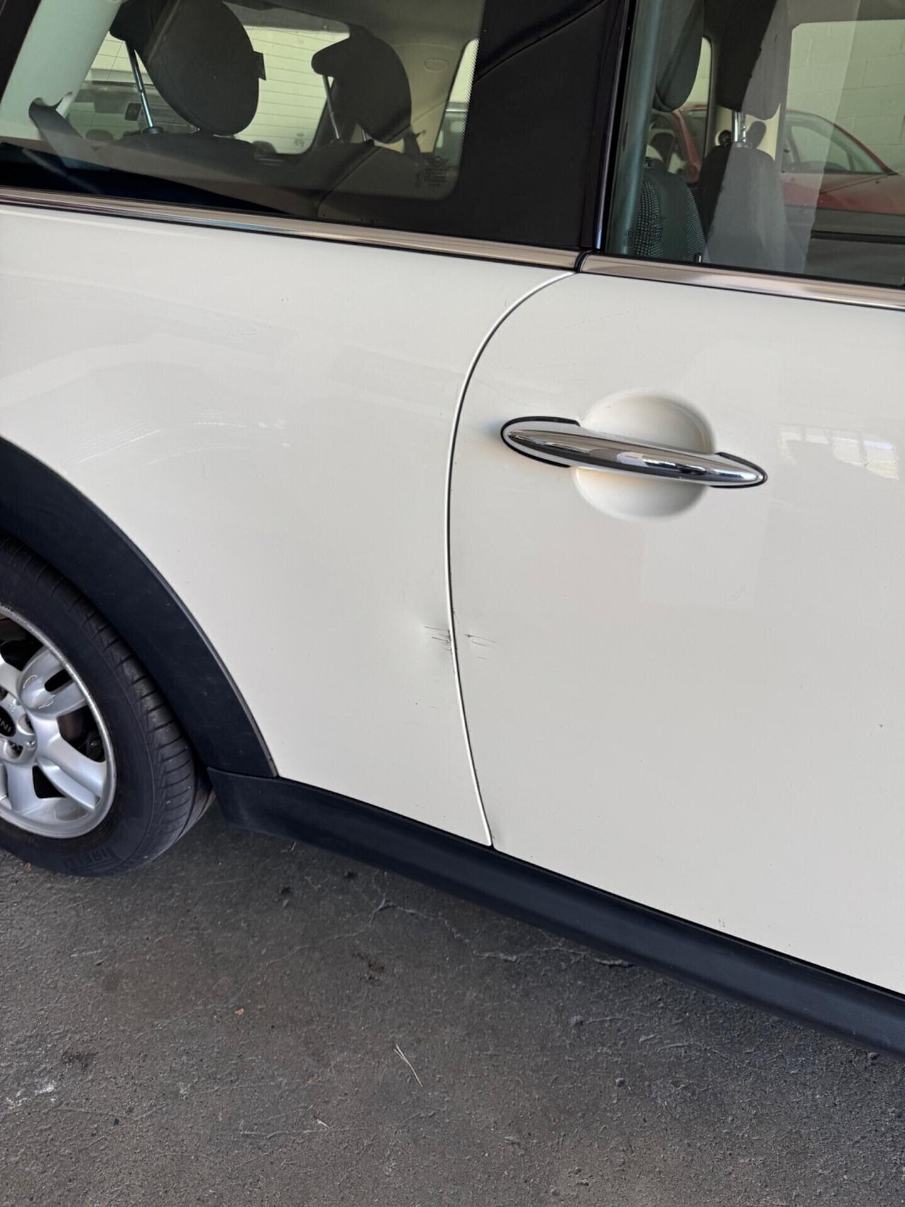 Mini 1.6 16V One (55kW)