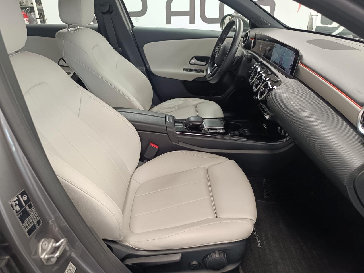 Mercedes-benz A 180 d Automatic Premium