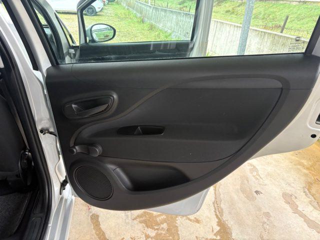 FIAT Punto 1.2 8V 5 porte Street POCHI CHILOMETRI EURO 6
