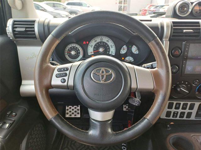 TOYOTA FJ Cruiser TRO Pro