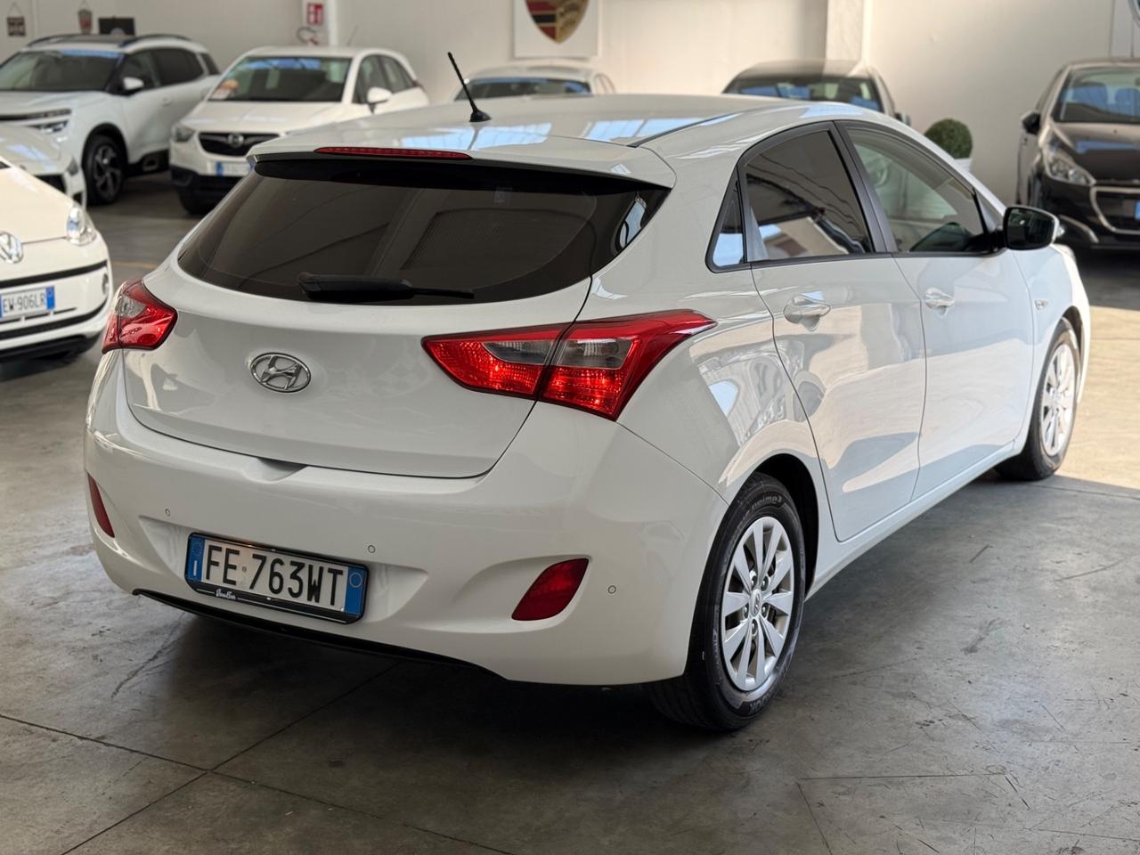 Hyundai i30 1.4 5p. Go! Ok neopatentati