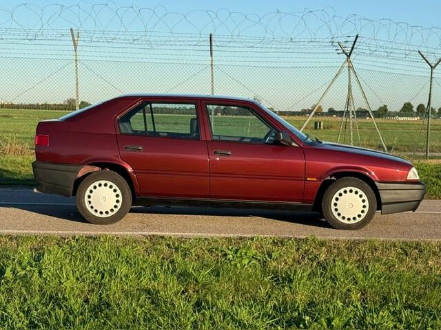 Alfa Romeo 33 L 1.300ie