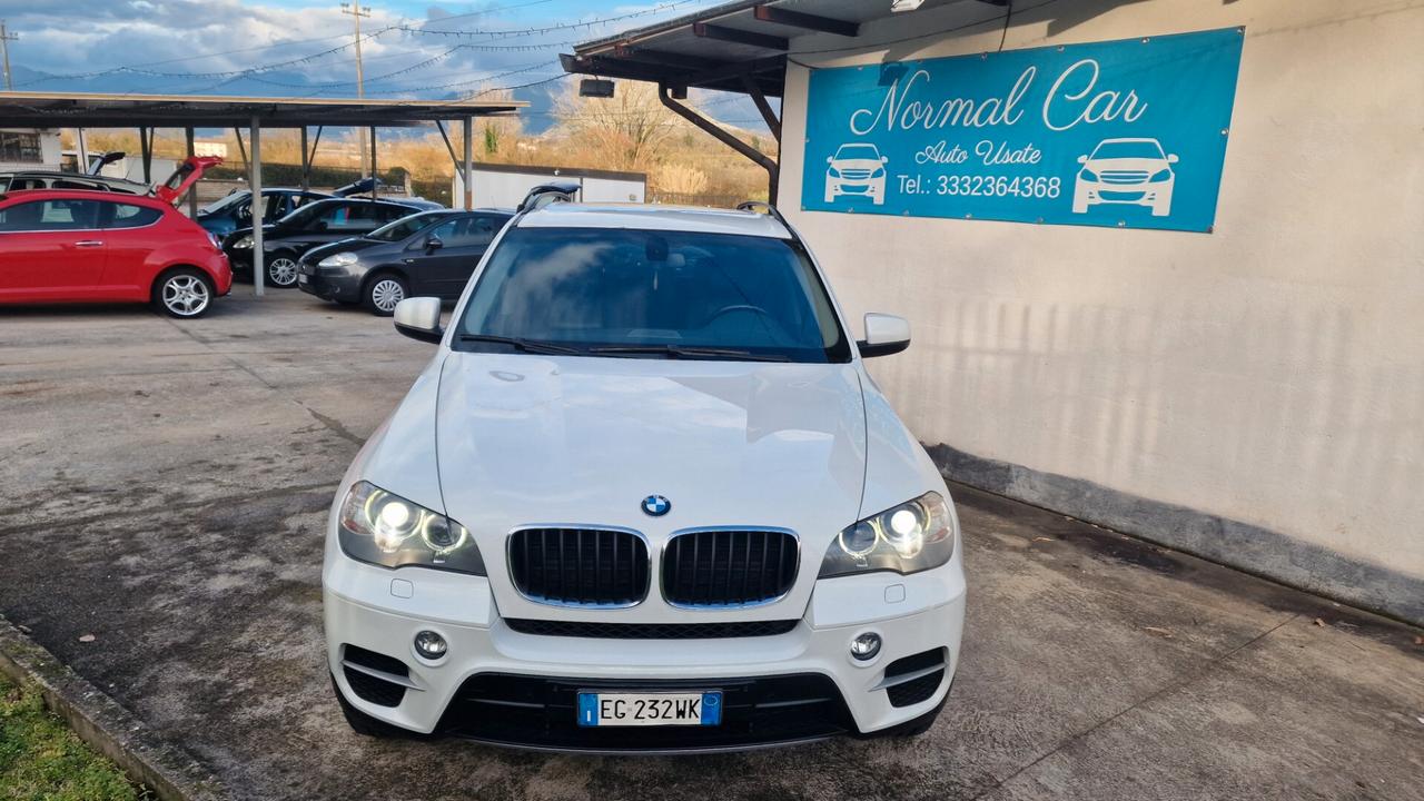 BMW X5 xDrive30d Futura - 2011