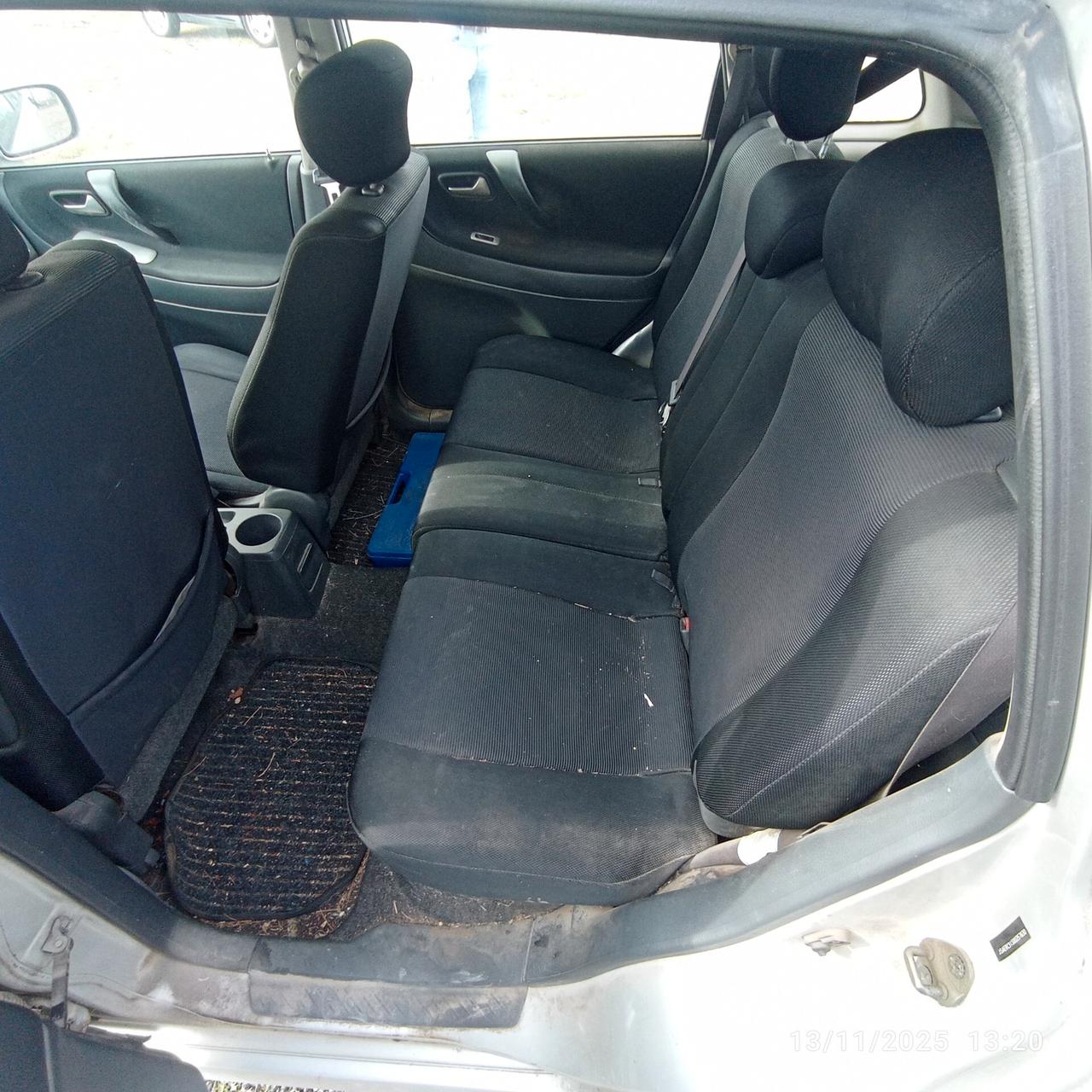 Suzuki Liana 1.6i 16V cat