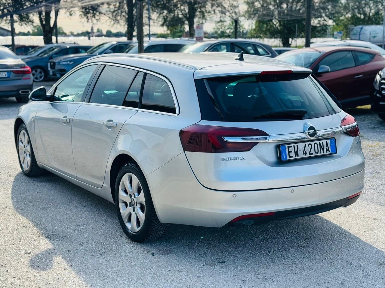 Opel Insignia 2.0 CDTI 140CV Sports Tourer Cosmo