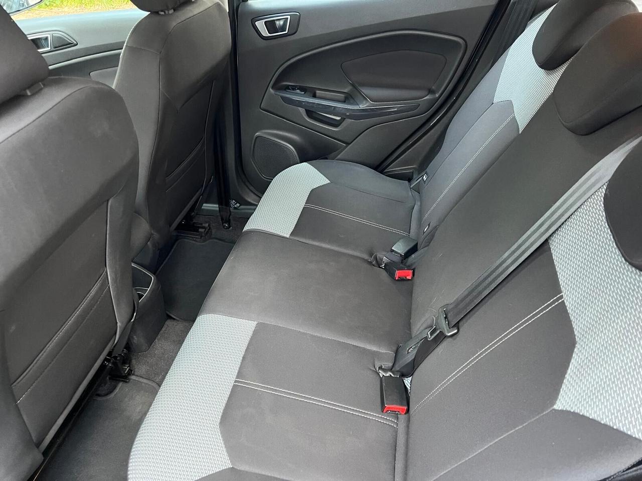 FORD ECOSPORT 1.5 TDCi Titanium - 2015