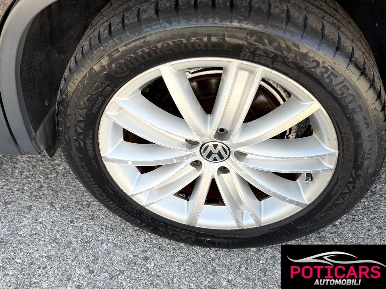 Volkswagen Tiguan 2.0 16V TDI DPF Track & Field (28°)