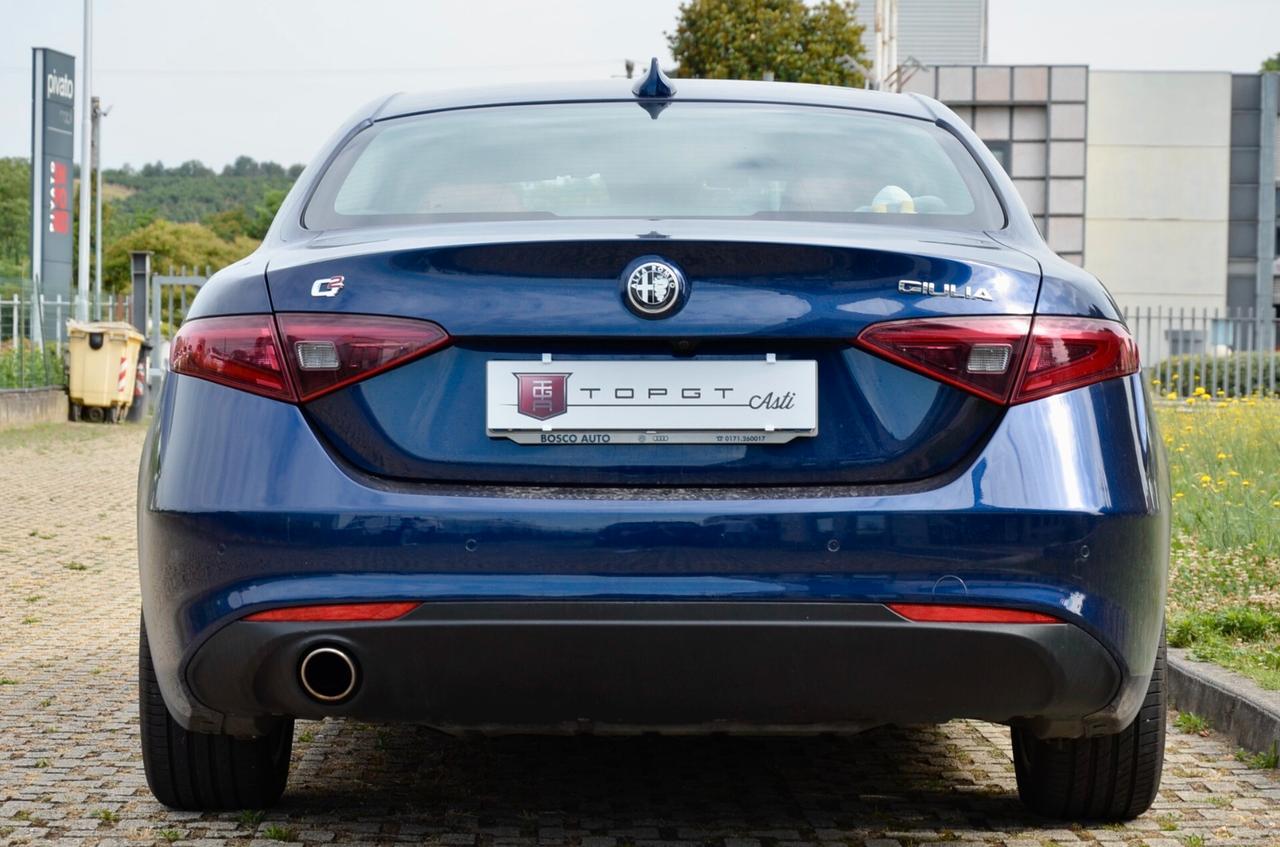 ALFA ROMEO GIULIA 2.2 T GIULIA 150cv MANUALE, EURO 6B, UFF ITALIANA, RETROCAMERA, NAVI, PERMUTE