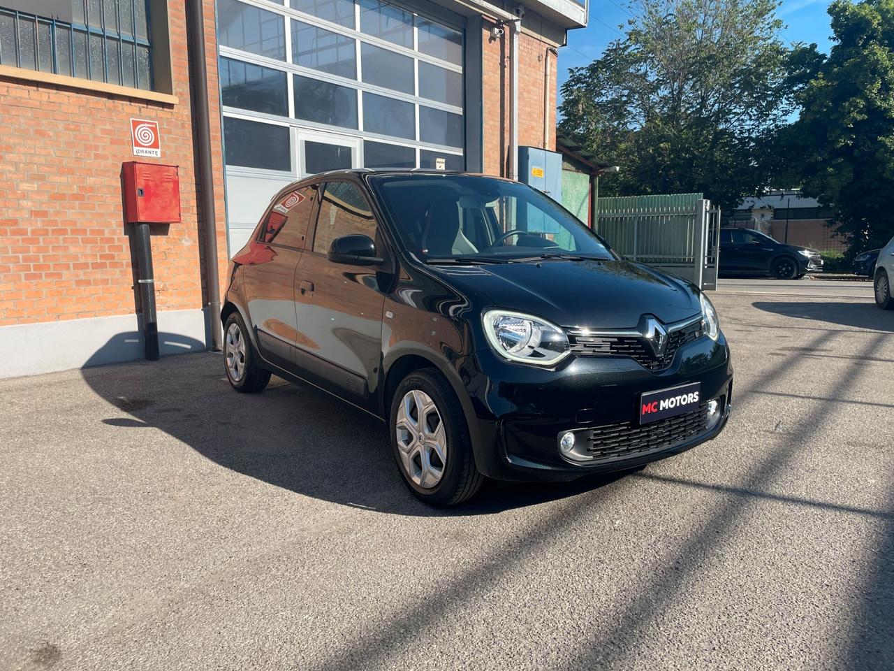 Renault Twingo 2020 – 30000 KM – UNICO PROPRIETARIO-BOOK SERVICE RENAULT
