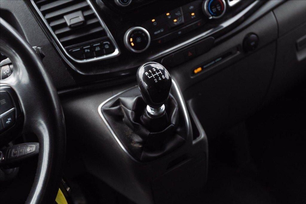 FORD transit custom 300 2.0 tdci 170cv Titanium d.cab. L1H1 E6.2 del 2022