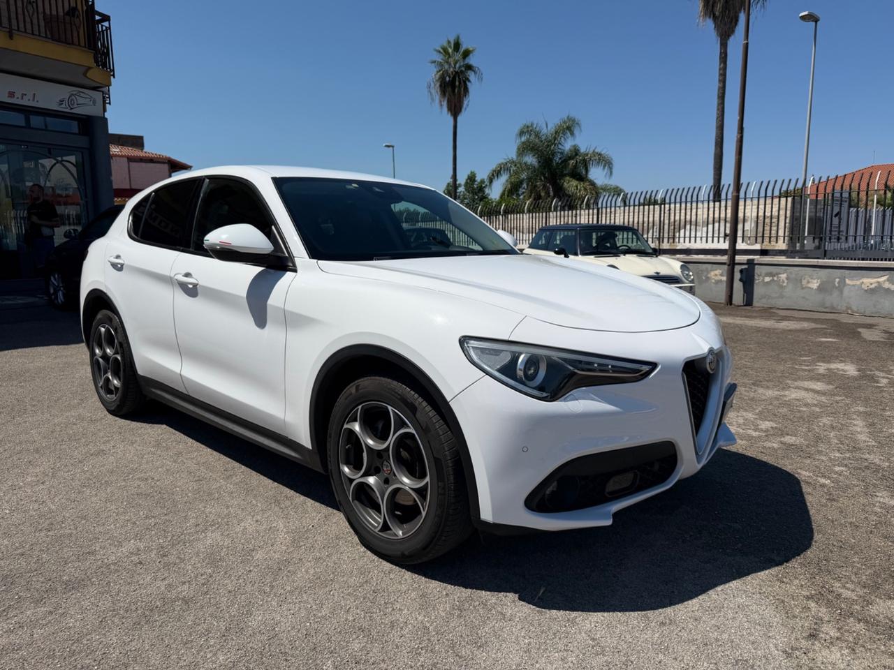 Alfa Romeo Stelvio 2.2 Turbodiesel 210 CV AT8 Q4 Business