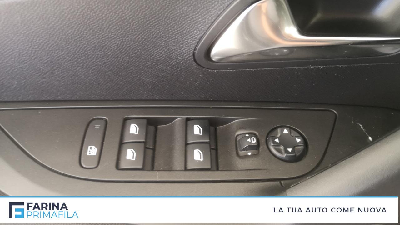 PEUGEOT 2008 II 2020 - 2008 1.5 bluehdi Active Pack s&s 110cv