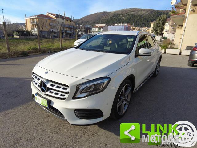 MERCEDES-BENZ GLA 200 premium amg line