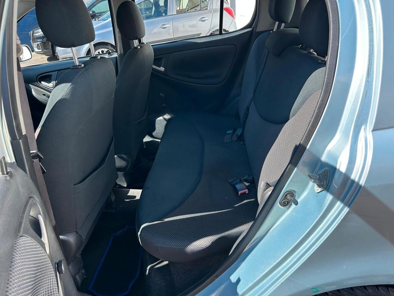 Toyota Yaris 1.4cc diesel (PRIVATO)-2003