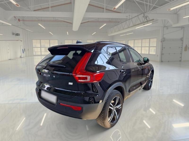 VOLVO XC40 T5 PLUG-IN HYBRID AUTO RECHARGE R-DESIGN SUV