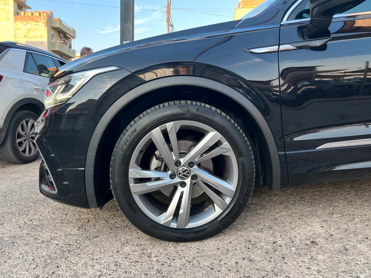 Volkswagen Tiguan 2.0 TDI 150 CV DSG R-Line R Line