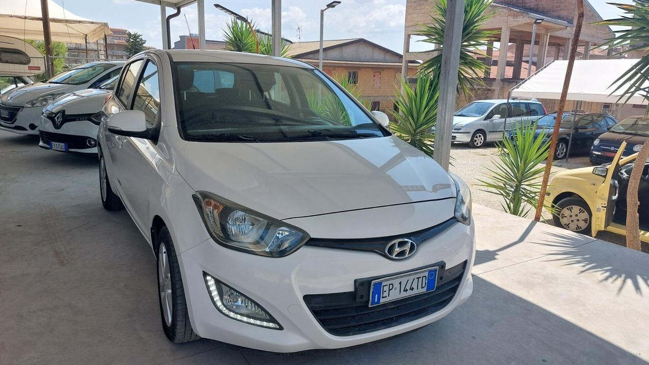 Hyundai i20 1.4 CRDi per neopatentati