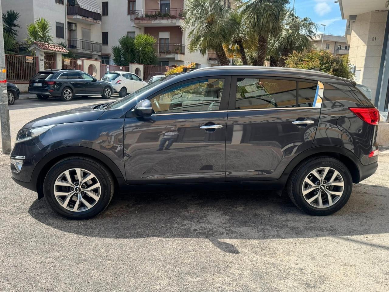 KIA SPORTAGE 1.7 CRDI 115 CV. TETTO APRIB.+NAVI+RETROCAMERA