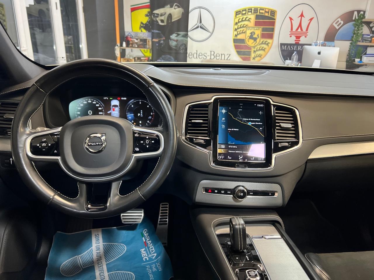 Volvo XC 90 XC90 B5 (d) AWD Geartronic R-design