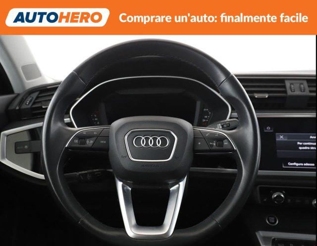AUDI Q3 35 TDI S line edition