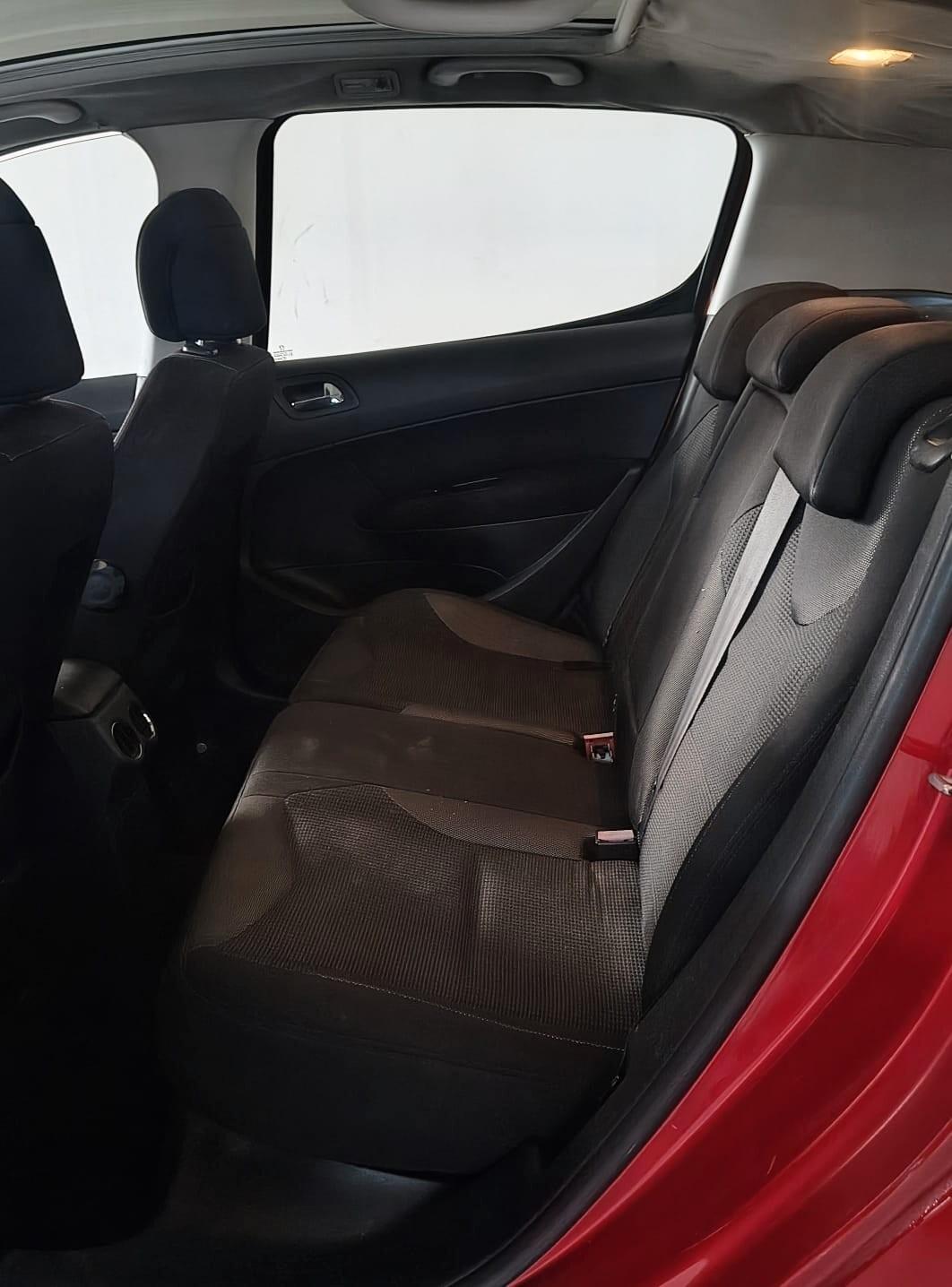 Peugeot 308 1.6 HDi 90CV 5p. Premium