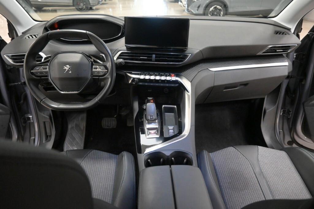 PEUGEOT 3008 1.5 BLUEHDI 131CV EAT8 SeS ALLURE ( FARI LED - I-COCKPIT - NAVI - MIRROR - TELECAMERA POST. - CERCHI 18 )