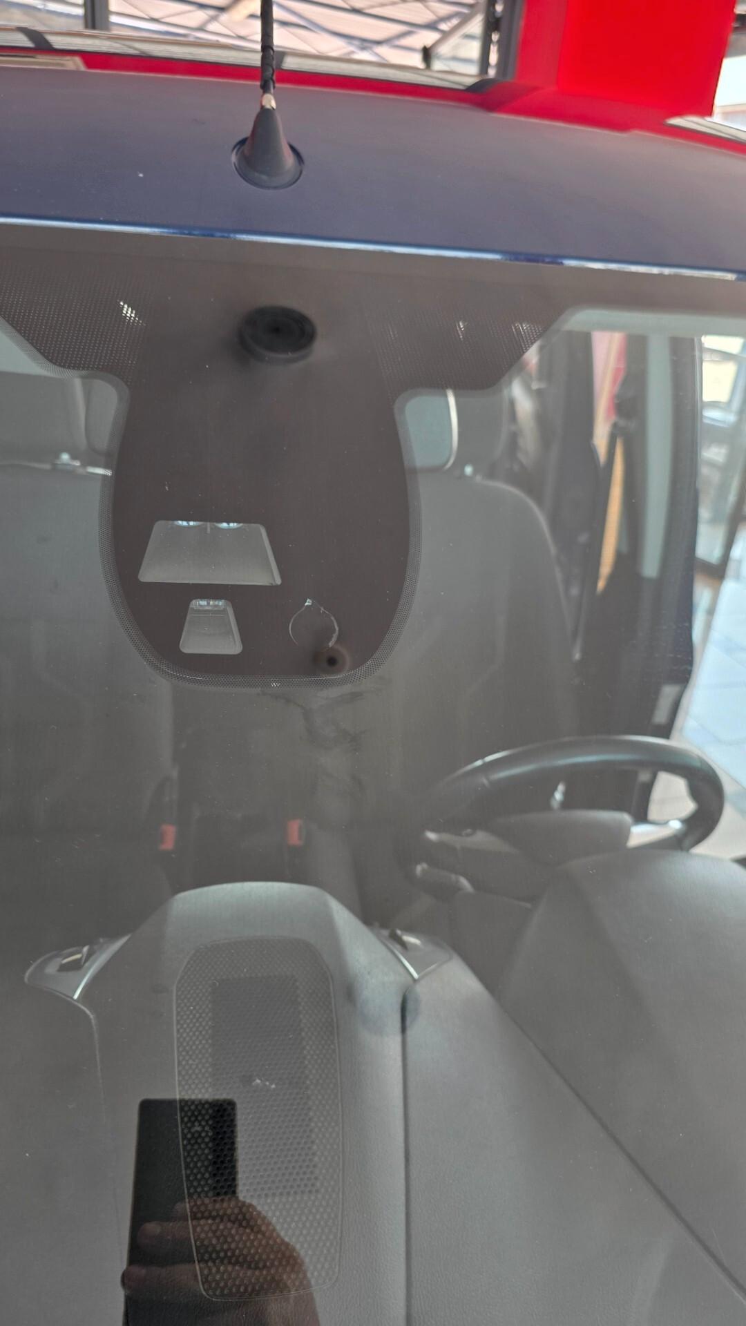 Ford Tourneo Connect Connect7 1.6 TDCi 115 CV Titanium prolungato