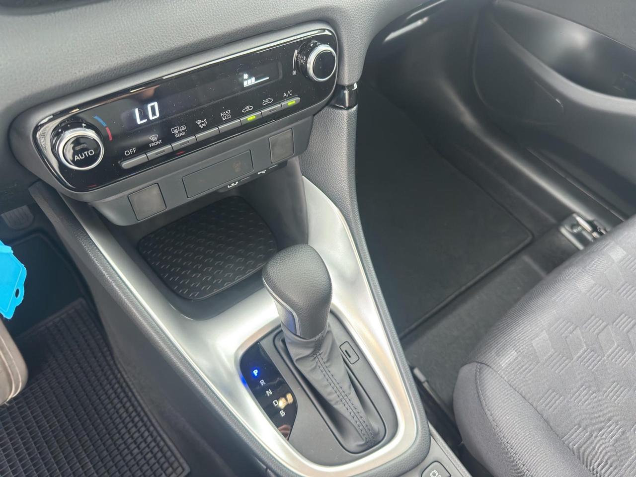 Toyota Yaris 1.5h Active